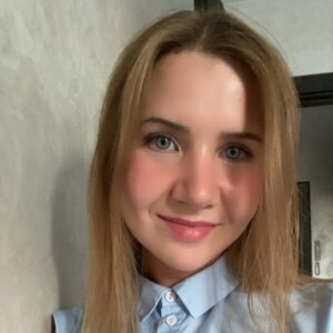 Елена Олеговна